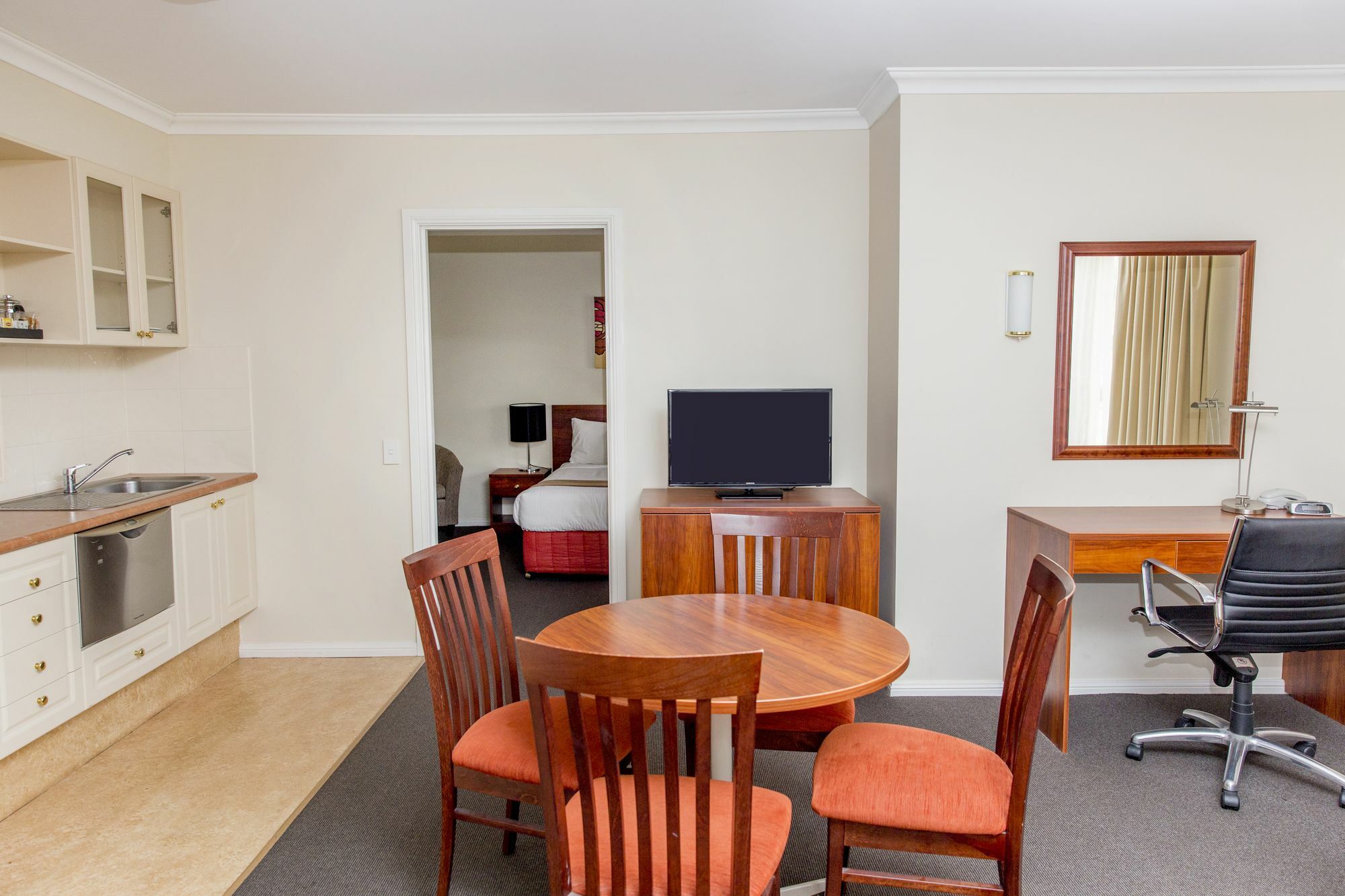 Charlotte Apartments 배서스트 외부 사진
