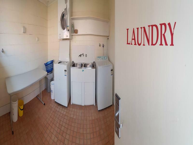 Charlotte Apartments 배서스트 외부 사진
